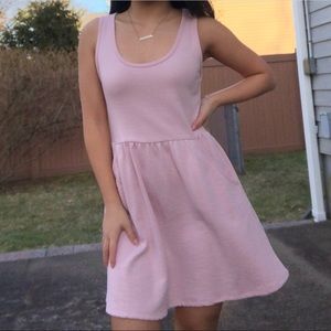 Pink baby doll dress w/ pockets Forever 21